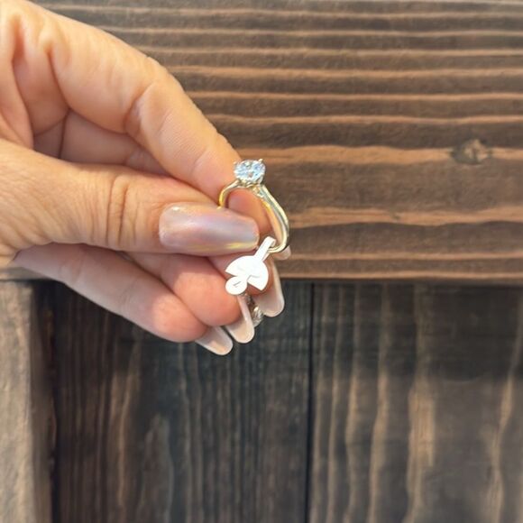 14K Gold Plated Elegant Gold Solitaire Ring - Picture 6 of 9